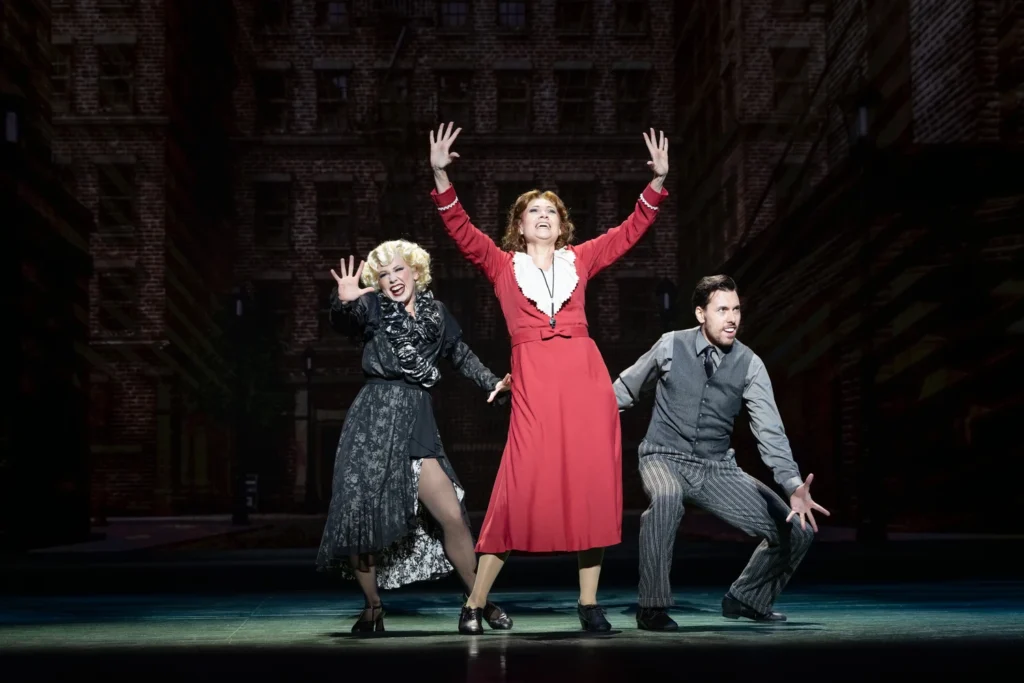Annie the Musical (2025-2026 Australian Tour) 4 Annie the Musical